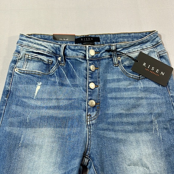 Risen mid rise distressed flares size 32/15 - Picture 5 of 12